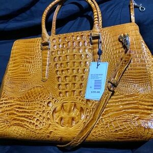 NWT BRAHMIN FINELY LARGE CARRYALL DARK RUM